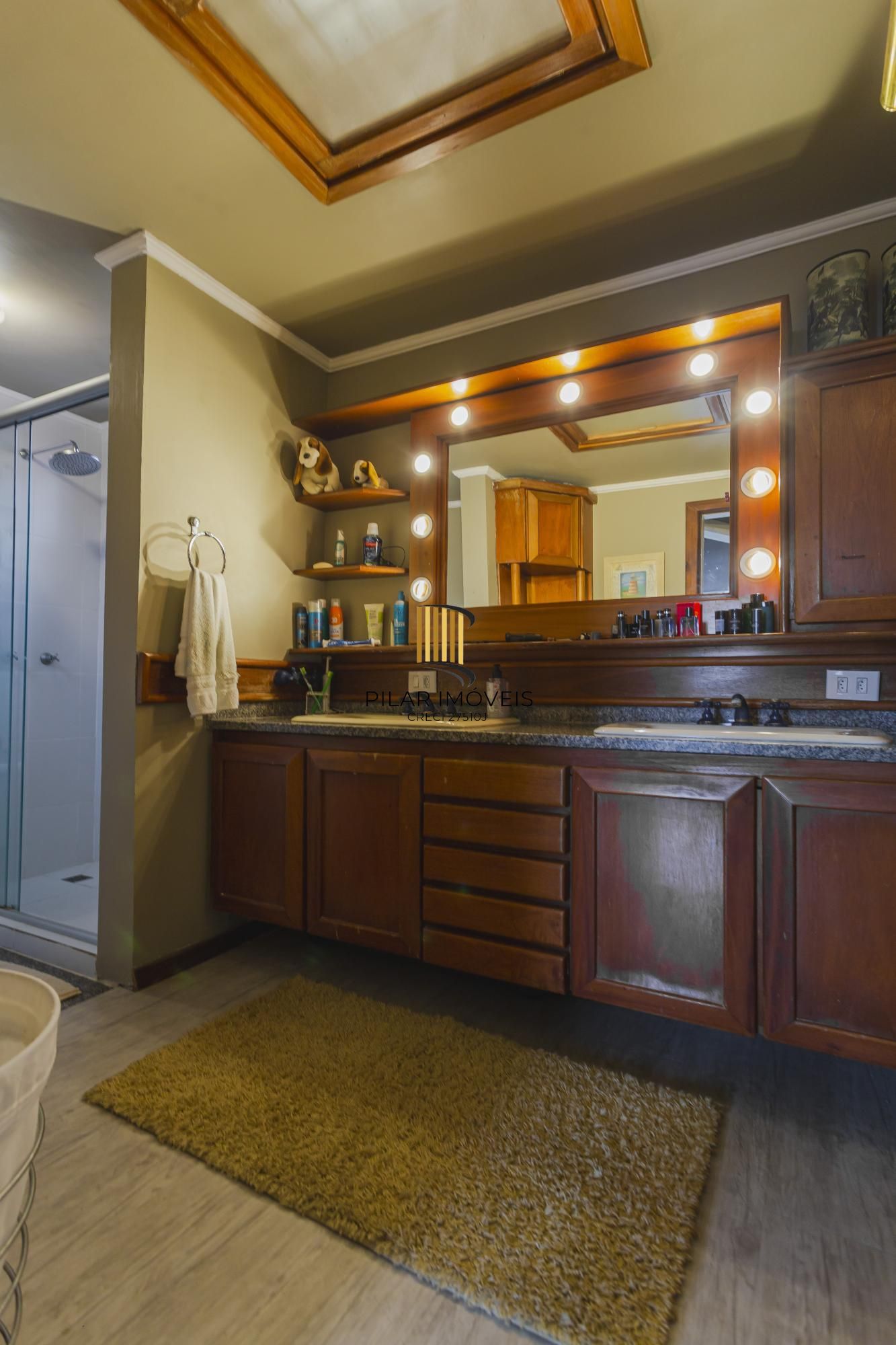 Casa semi-mobiliada na Vila Assunção com vista deslumbrante para o Guaíba e Veleiros do Sul