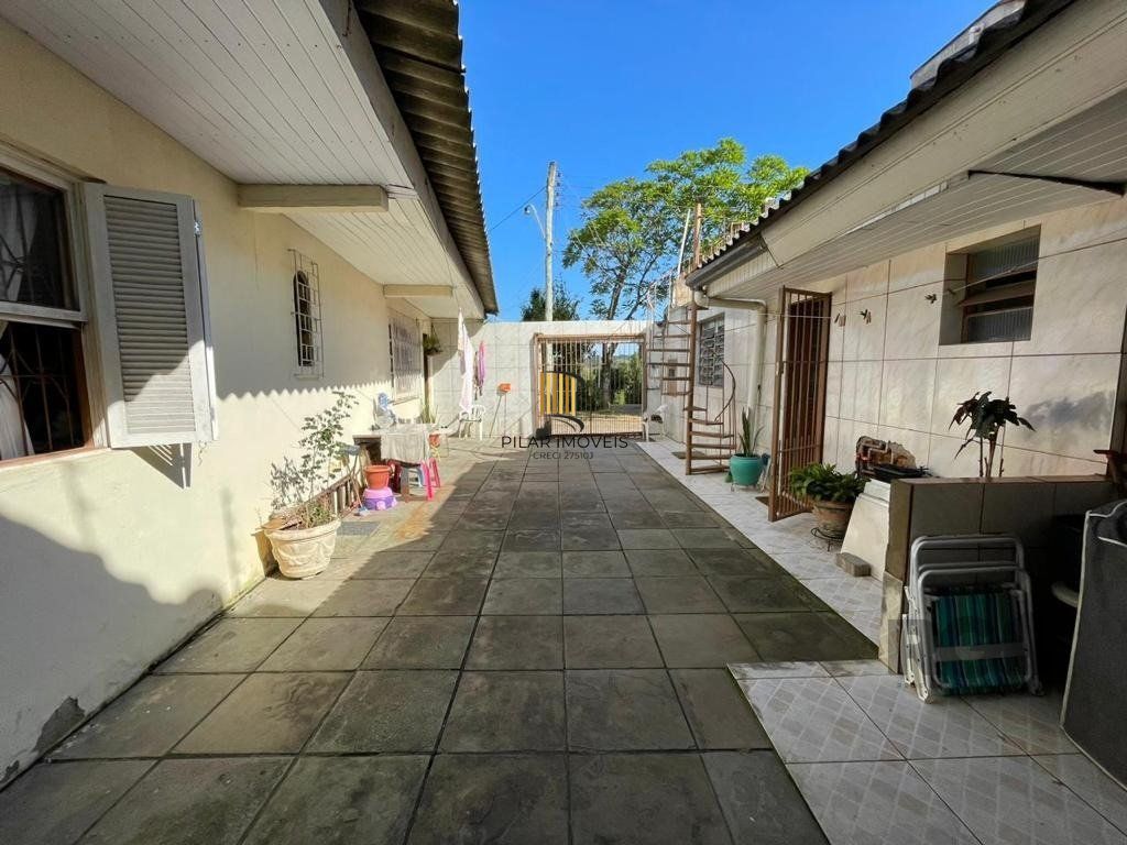 Casa 2 dormitórios no bairro Vila Nova