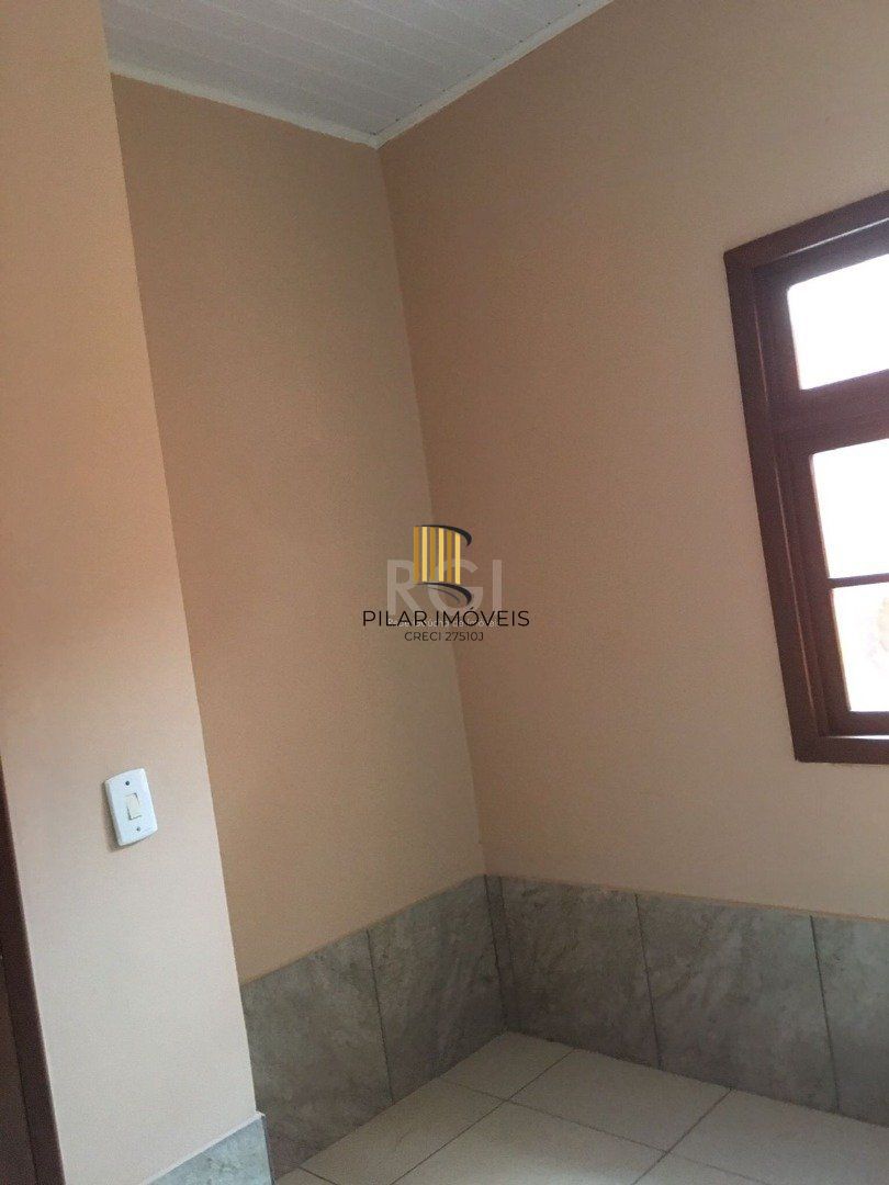Casa para Venda - 90m², 3 dormitórios, 2 vagas - Hípica