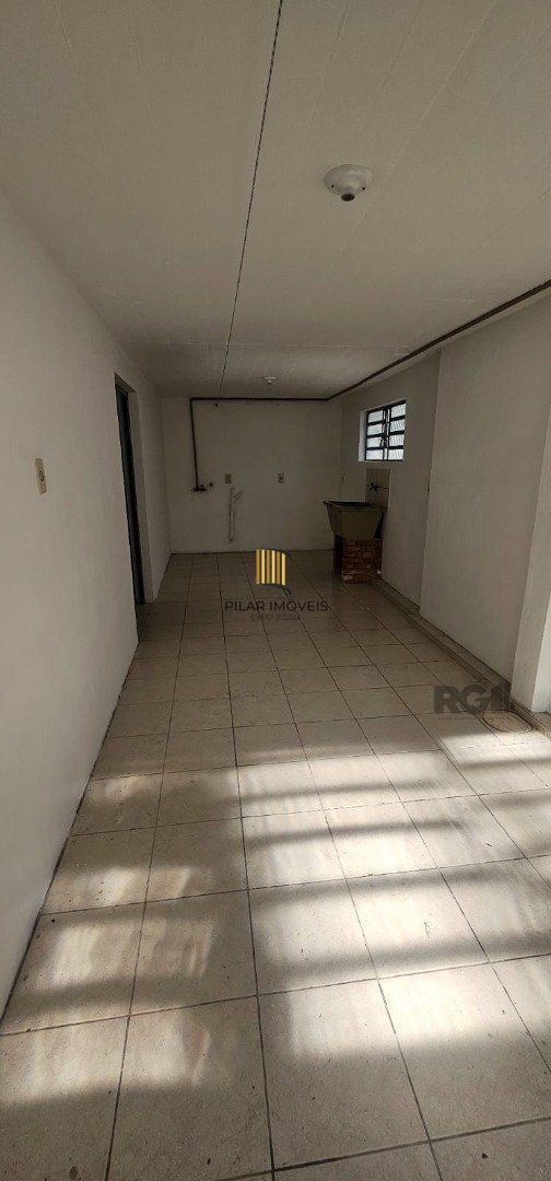 Casa 4 dormitórios no bairro Jardim Sabará