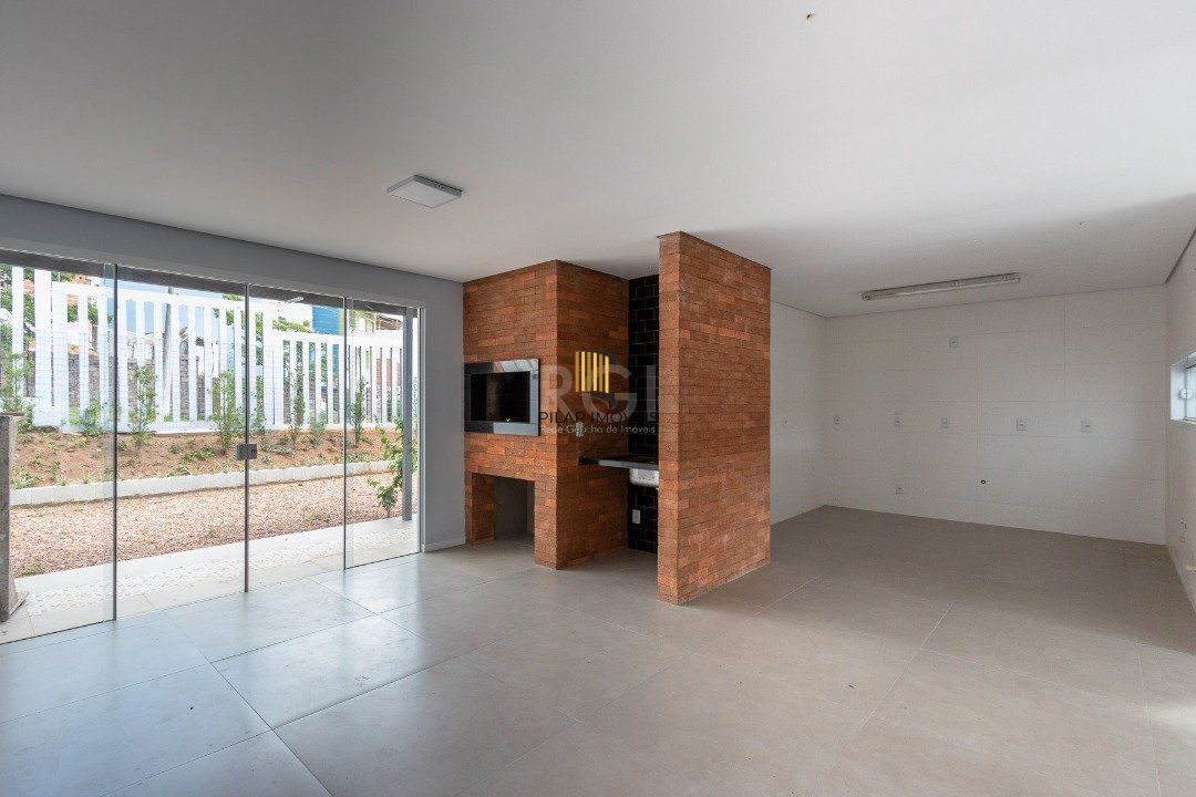Casa Condominio para Venda - 219m², 3 dormitórios, sendo 1 suites, 2 vagas - Vila Nova