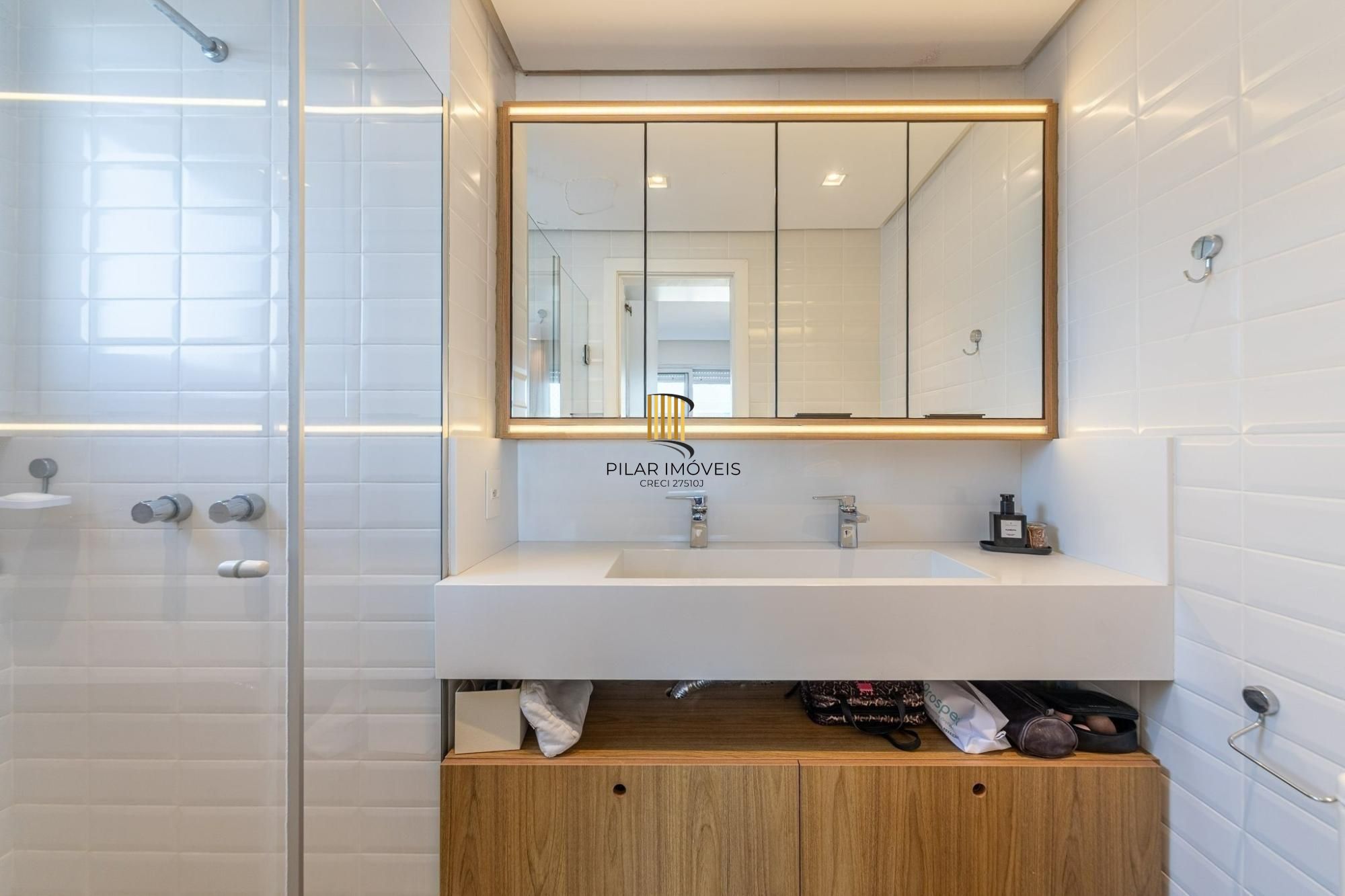 Apartamento Alto Padrão com Vista Definitiva em Bairro Nobre de Porto Alegre