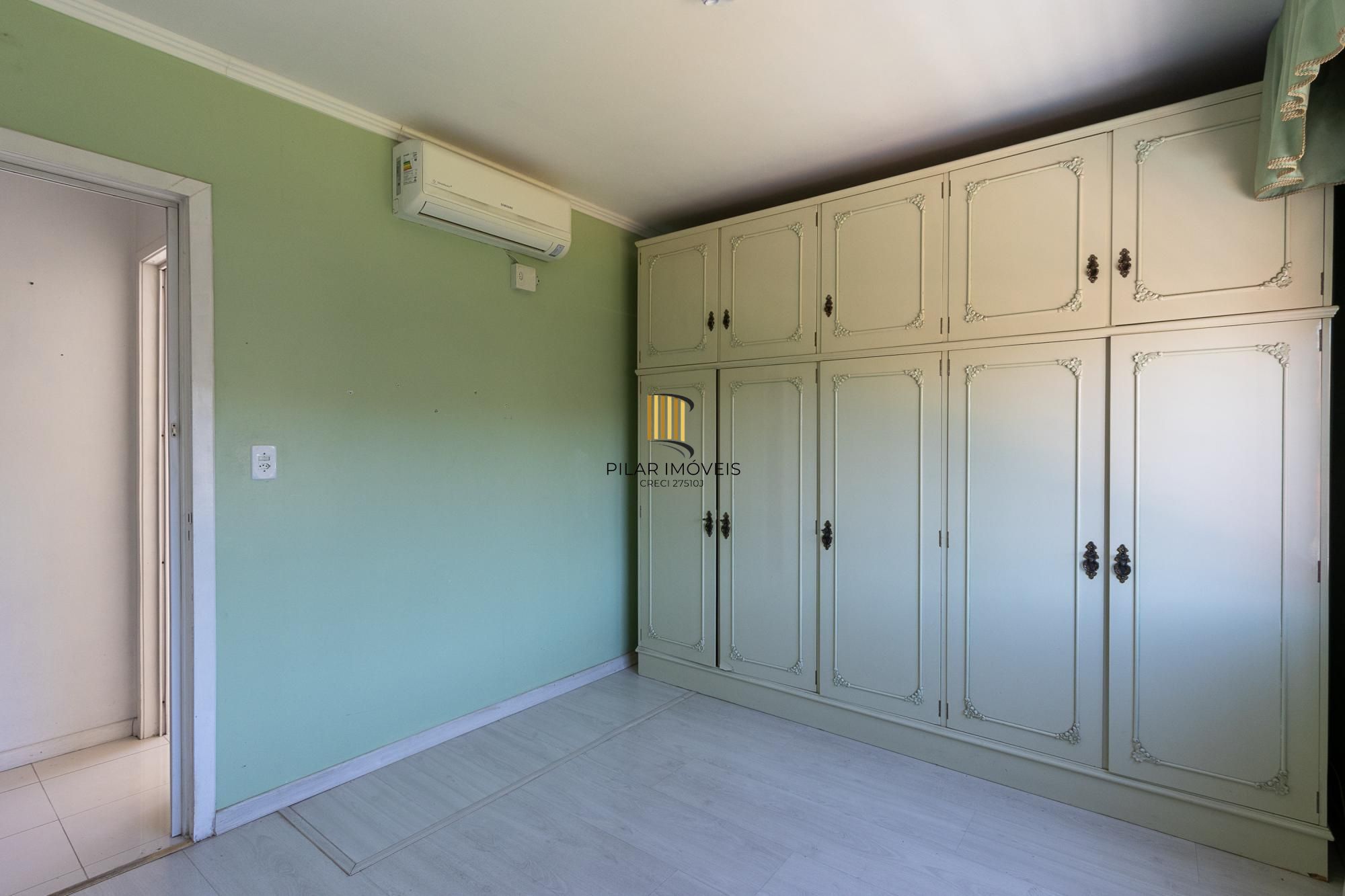 **Apartamento 2 dorm Residencial à Venda no Bairro Cristal, Porto Alegre, RS**