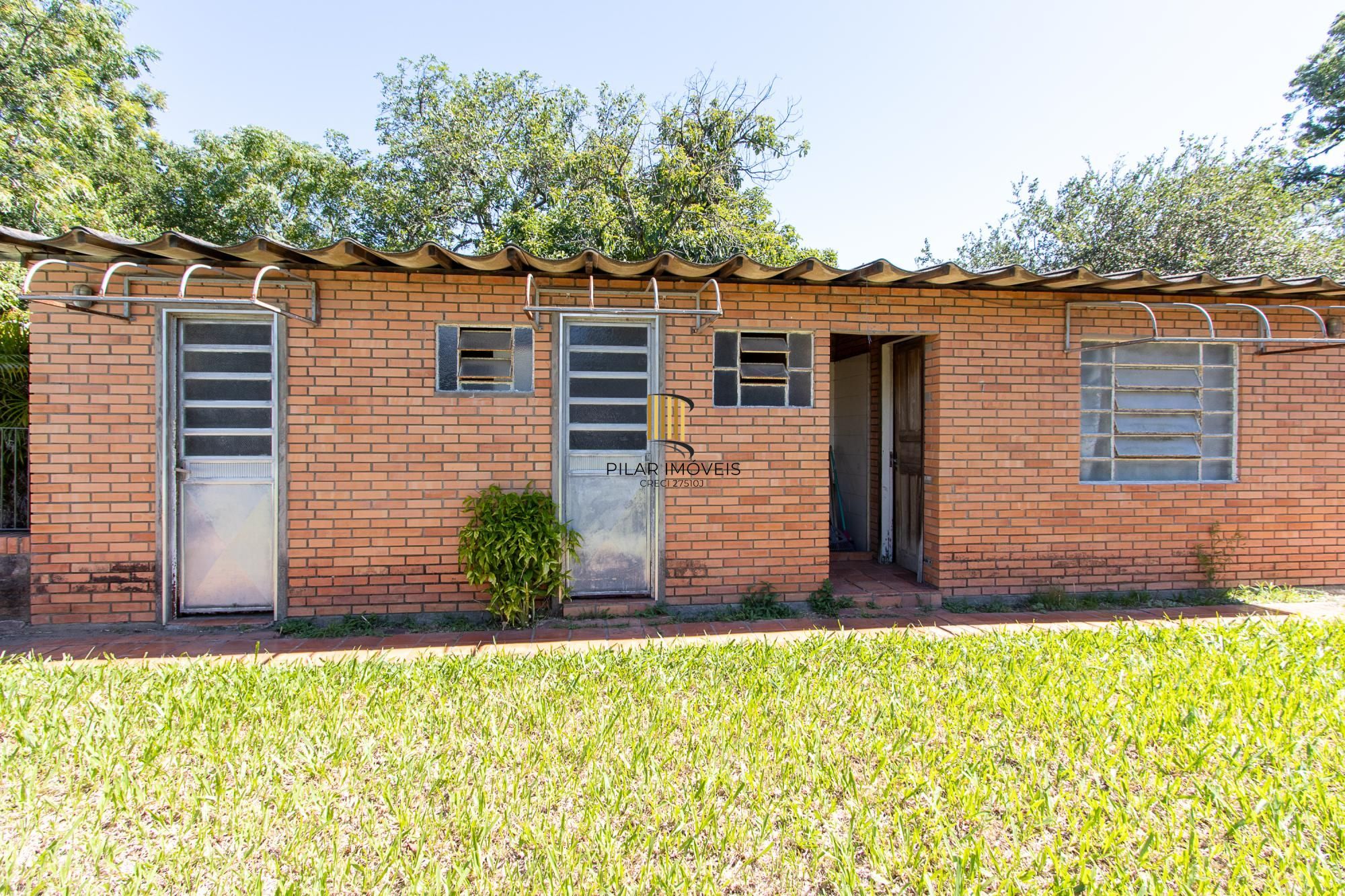Casa 3 dormitórios no bairro Belém Novo