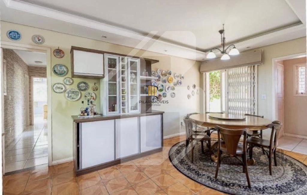 Casa 3 dormitórios no bairro Passo das Pedras