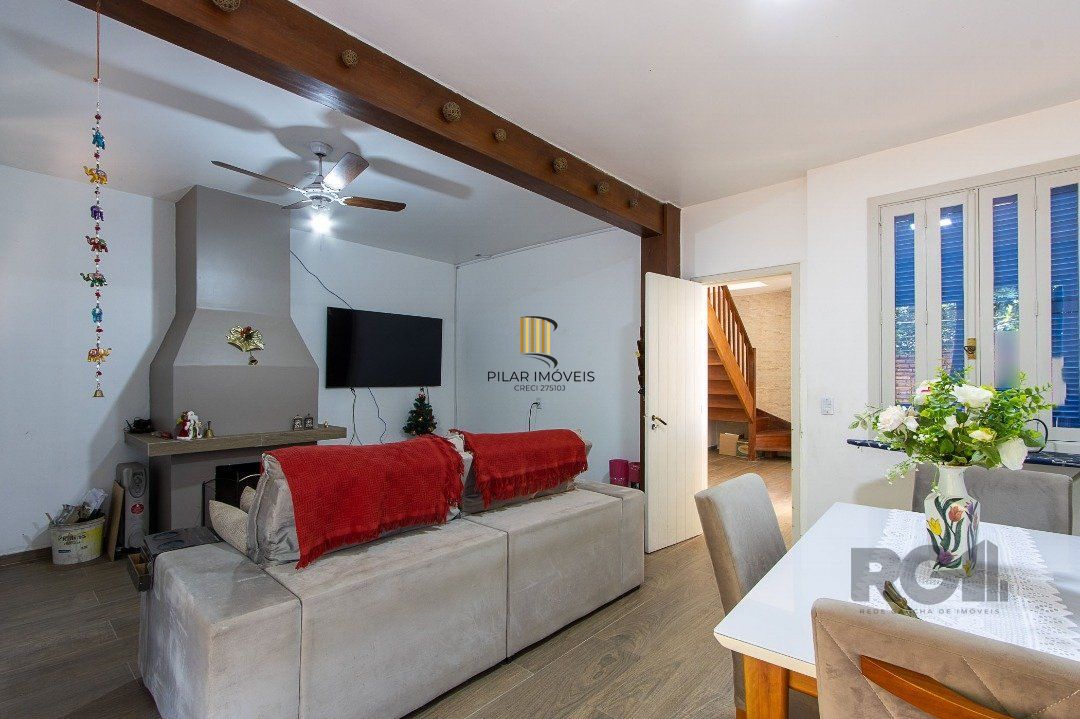 Casa 4 dormitórios no bairro Jardim Isabel