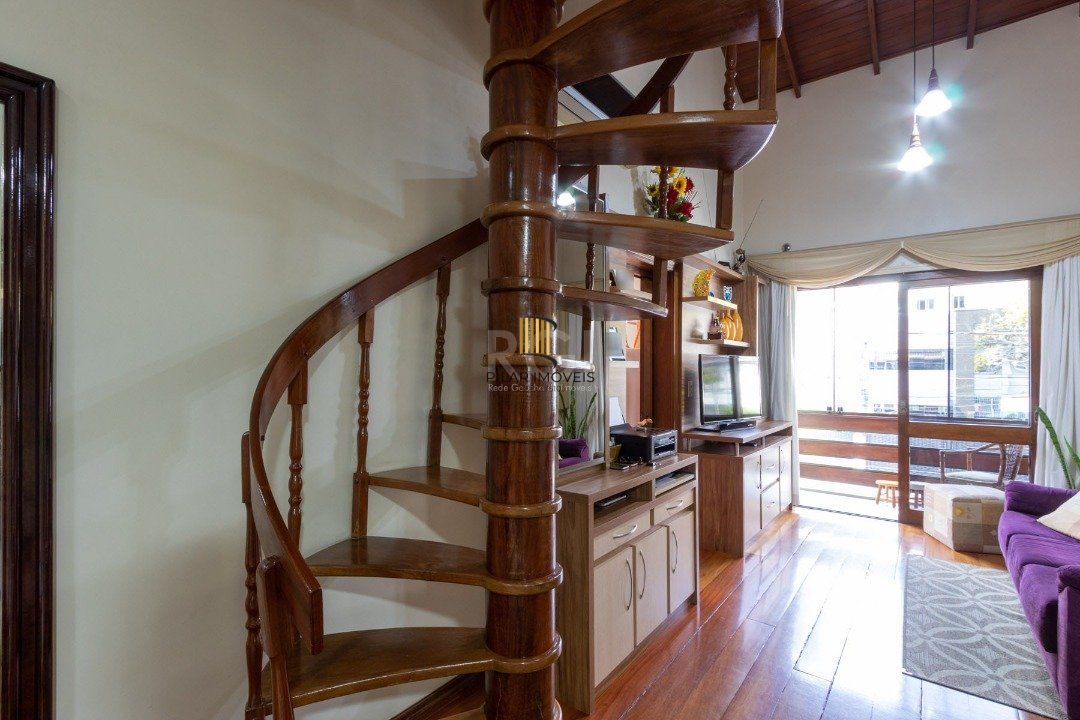 Predio para Venda - 215.37m², 0 dormitórios, Menino Deus