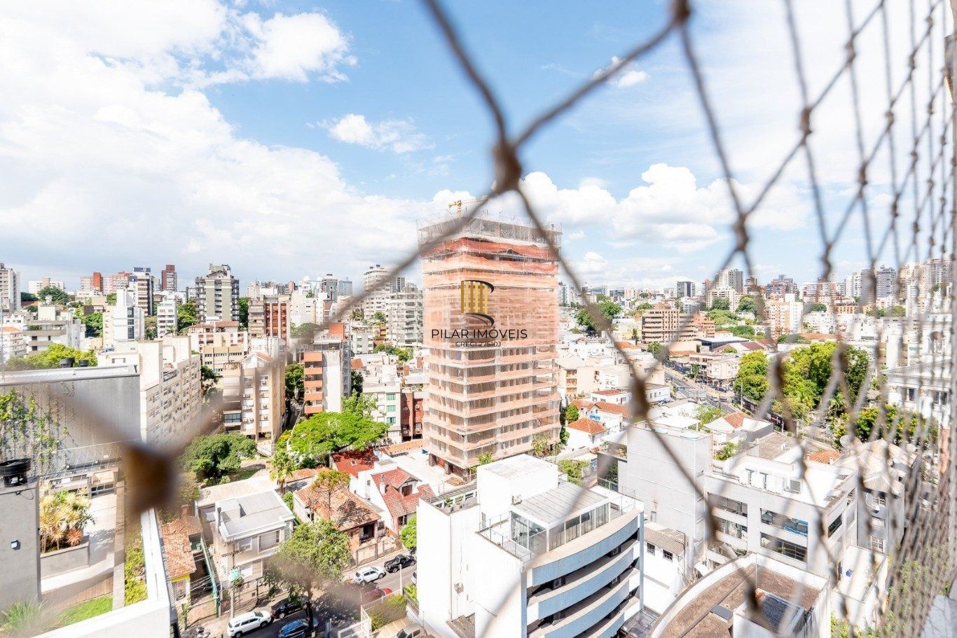 Apartamento Garden com 132m² e 3 dormitórios, 1 suíte, 3 vagas