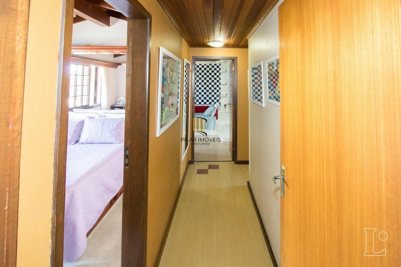 Casa para Venda - 238.68m², 4 dormitórios, sendo 1 suites, 4 vagas - Ipanema