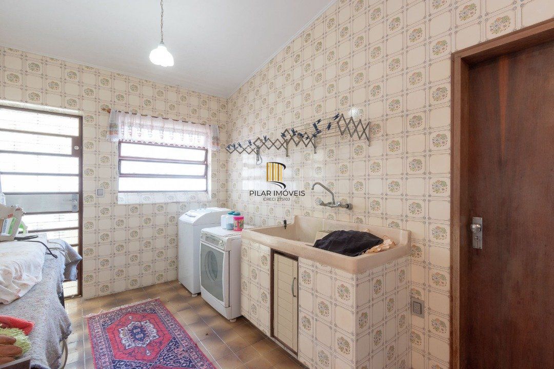 Casa para Venda - 1125.15m², 5 dormitórios, sendo 5 suites, 5 vagas - Jardim Isabel