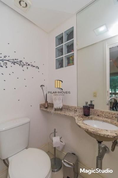 Vende apartamento no Bairro Passo da Areia - Porto Alegre