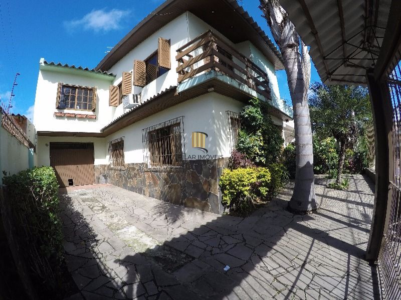 Casa para Venda - 95m², 4 dormitórios, sendo 2 suites, 4 vagas - Ipanema