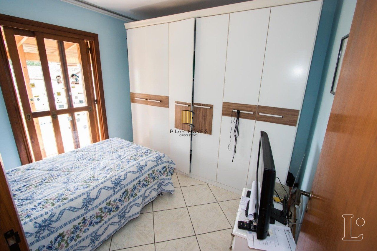 Casa para Venda com 3 dormitórios, sendo 1 suites, e 3 vagas no bairro Imperial Parque