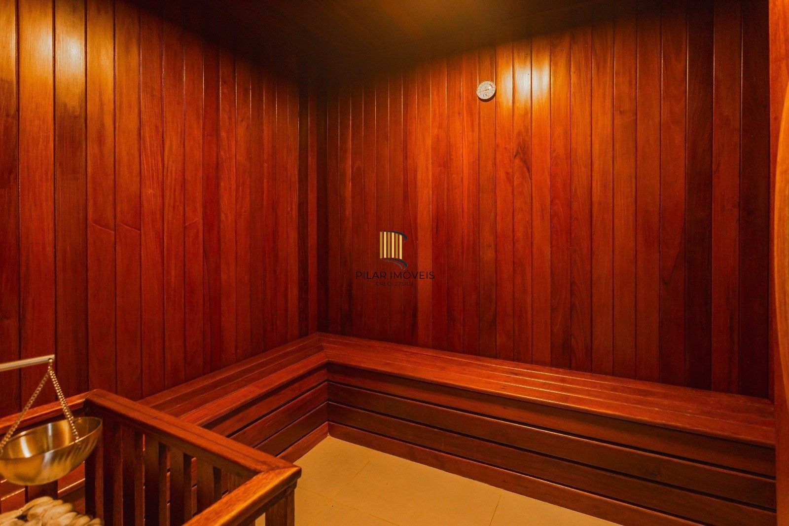 Apartamento de 2 dormitórios sendo 1 suíte e 1 vaga