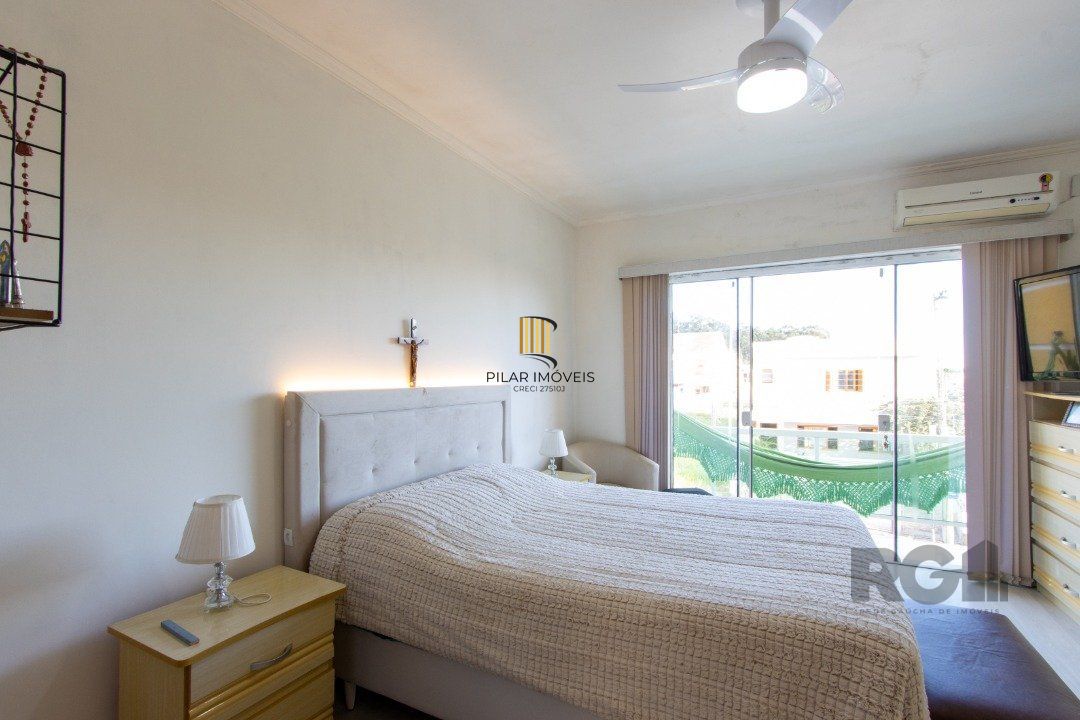 Casa para Venda - 204m², 3 quartos, 2 suites, 1 vaga - Caminhos do Sol - Guarujá