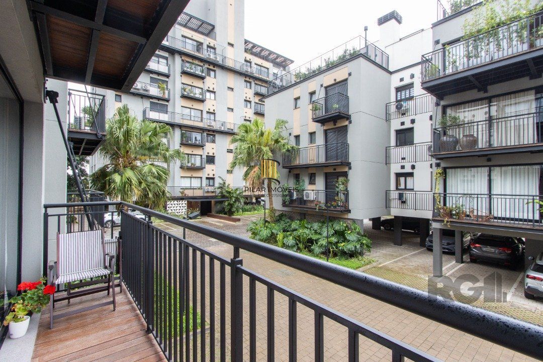 Apartamento 2 dormitórios no bairro Tristeza