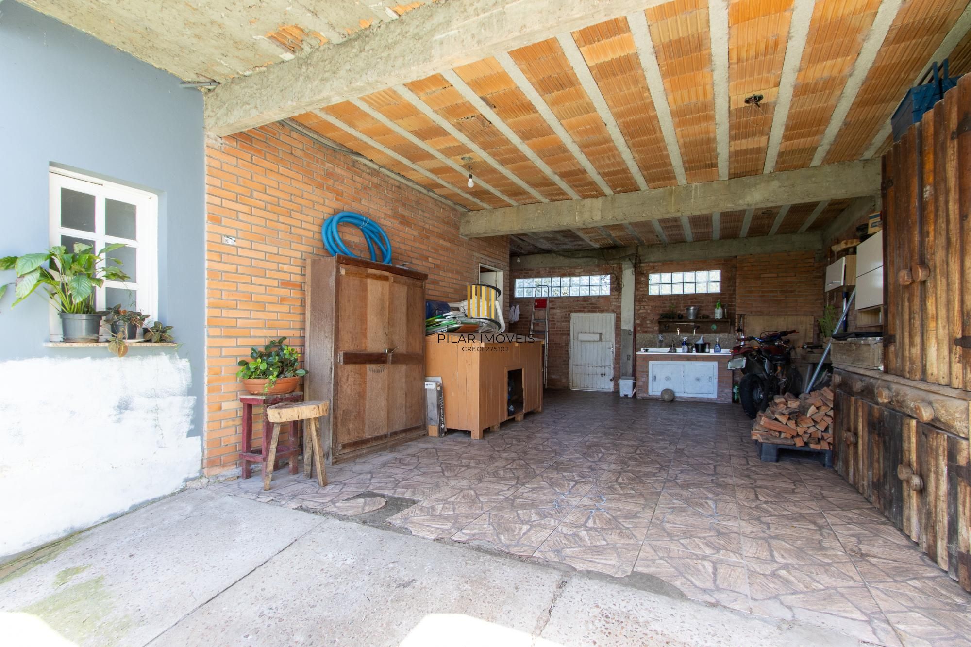 Sobrado amplo 4 dormitórios com piscina e casa extra no mesmo terreno – Hípica