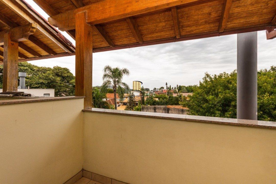 Excelente residência com 5 dormitórios, sendo 1 suíte