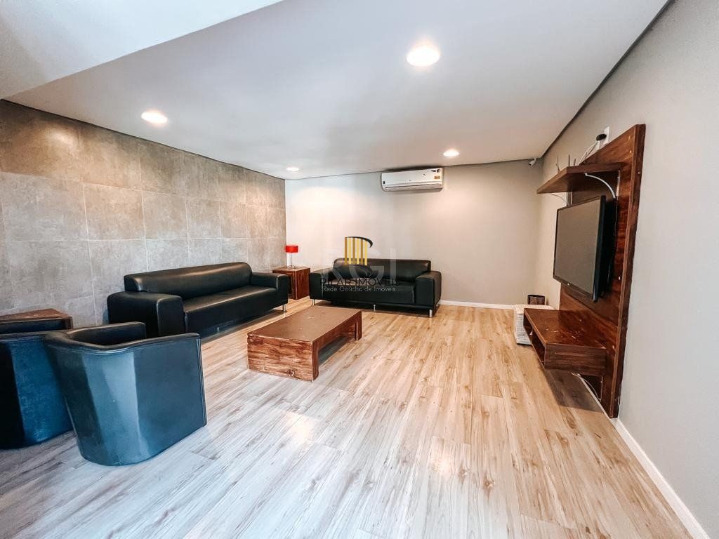 Casa de Condomínio 3 dormitórios no bairro Pedra Redonda