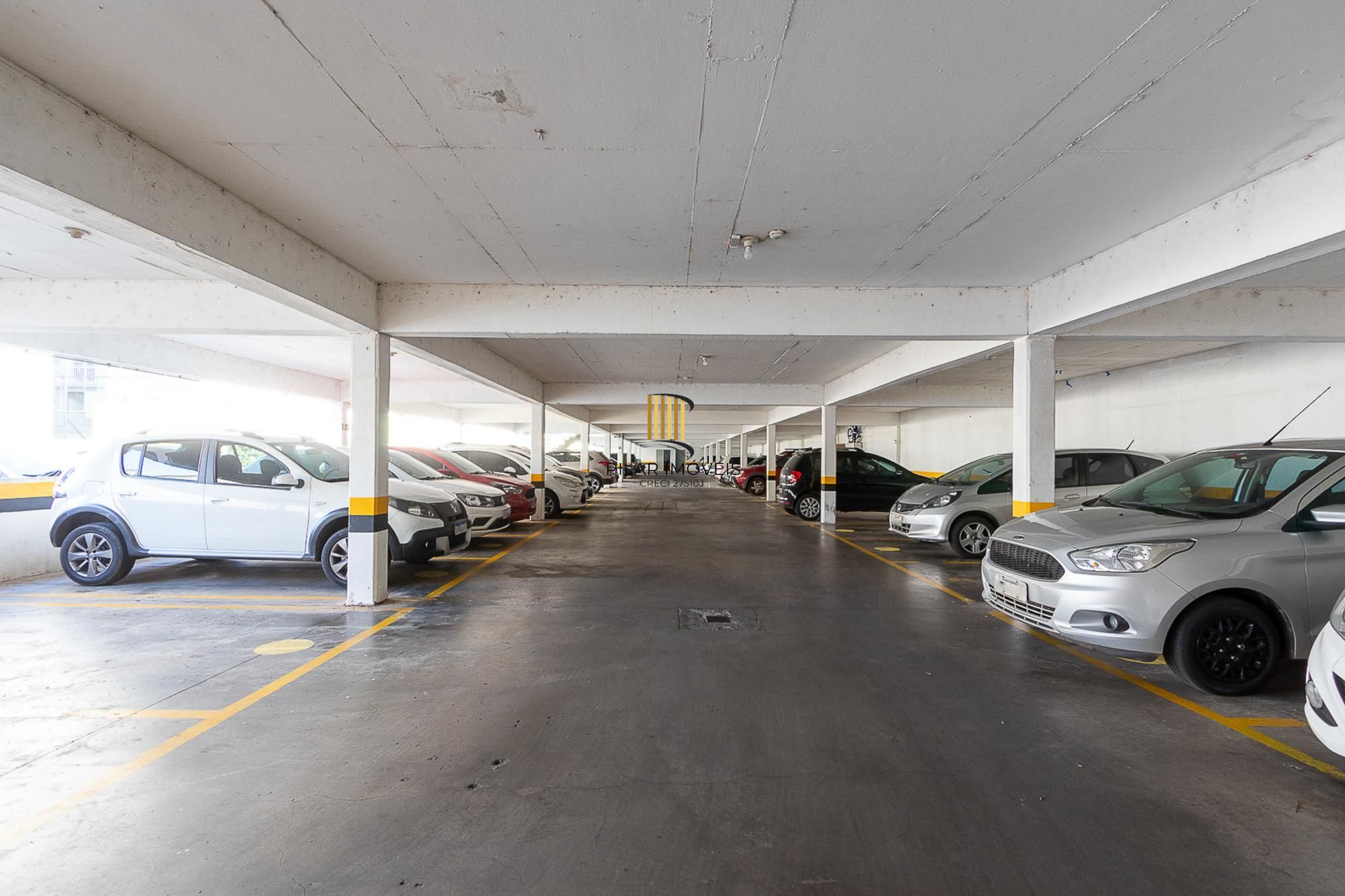 Apartamento com dois quartos e dois banheiros Zona Sul