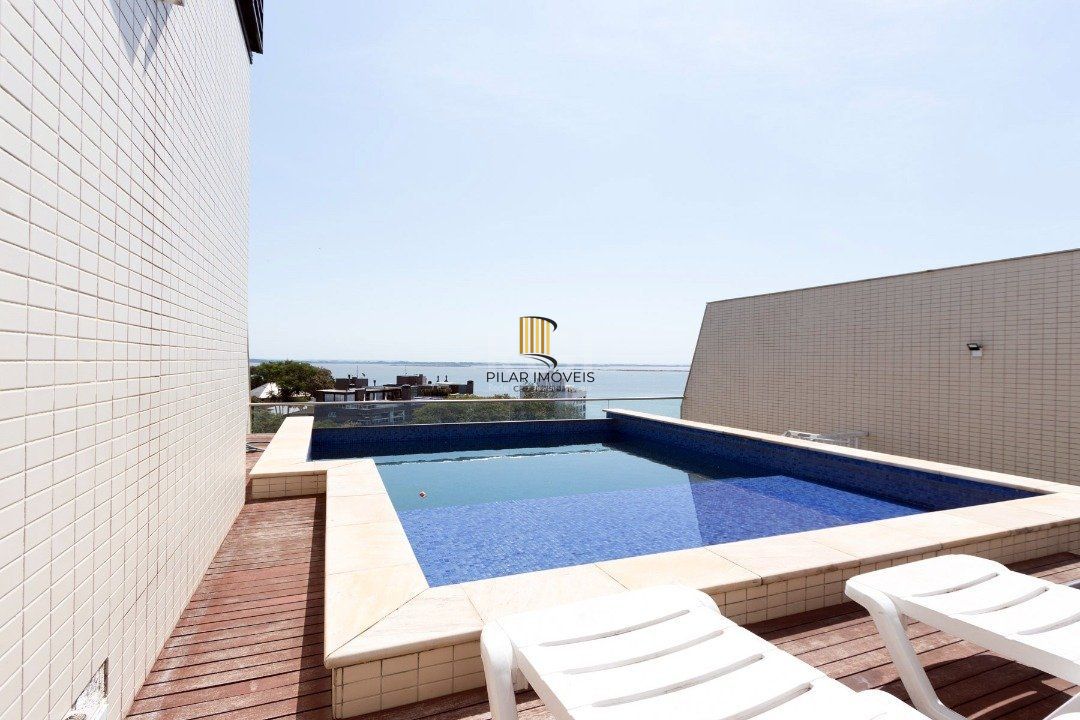 Cobertura para Venda - 319.17m², 3 dormitórios, sendo 3 suites, 4 vagas - Cristal