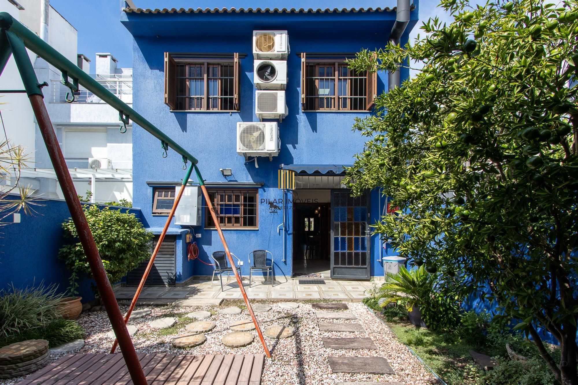 Casa 3 dormitórios com suíte master, terraço e 186m² no Lagos de Nova Ipanema