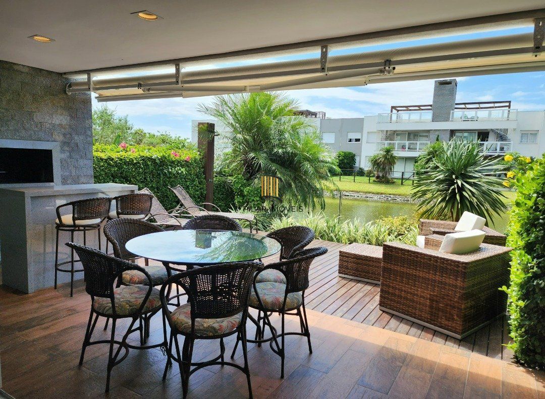 Apartamento Garden no Rossi Atlântida, Beira Lago com 2 quartos e 131m² privativos com 2 vagas de garagem.