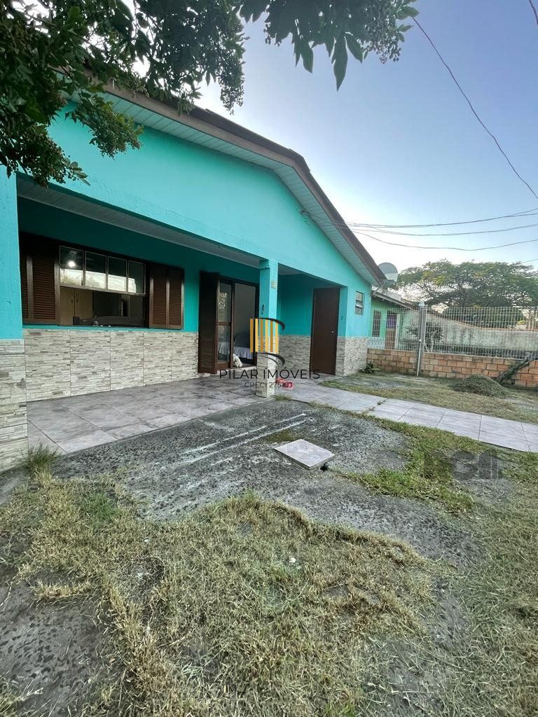 Casa 3 dormitórios no bairro Arco Íris