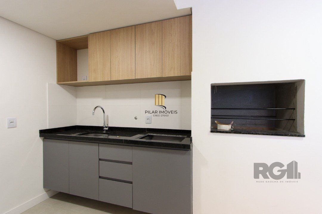 Apartamento em Porto Alegre no Bairro Petrópolis, de 1 quarto, GARDEN , semi mobiliado