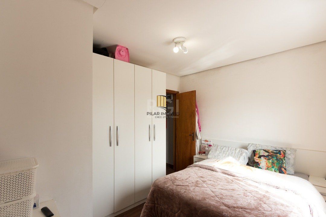 Casa para Venda - 130m², 2 dormitórios, 2 vagas - Hípica