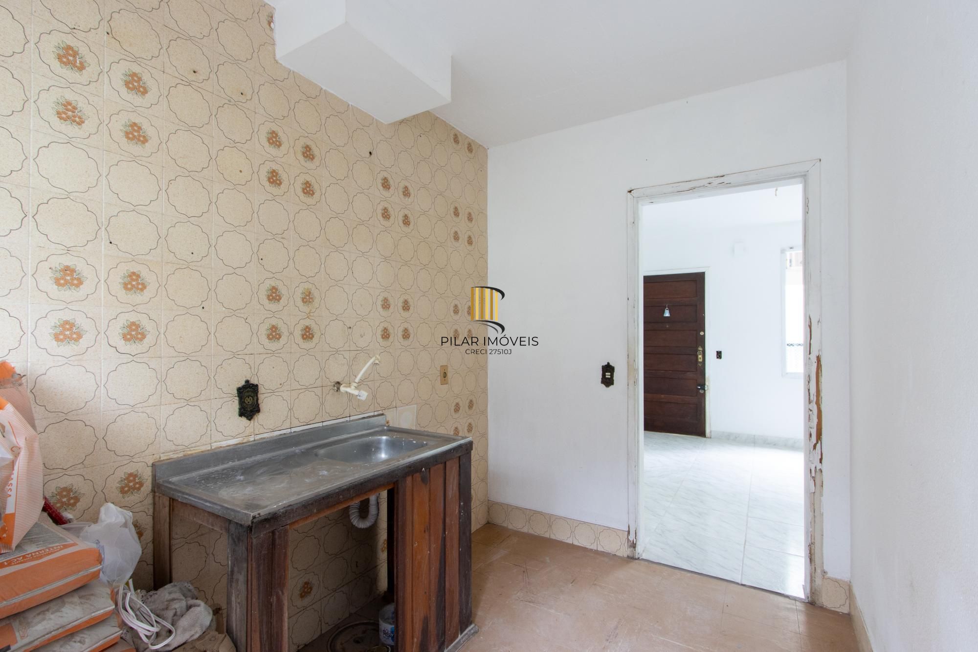 Apartamento de 1 dormitório, no bairro Tristeza.