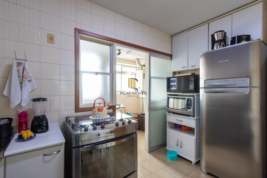 Apartamento para Venda - 104m², 3 dormitórios, sendo 1 suites, 1 vaga - Floresta