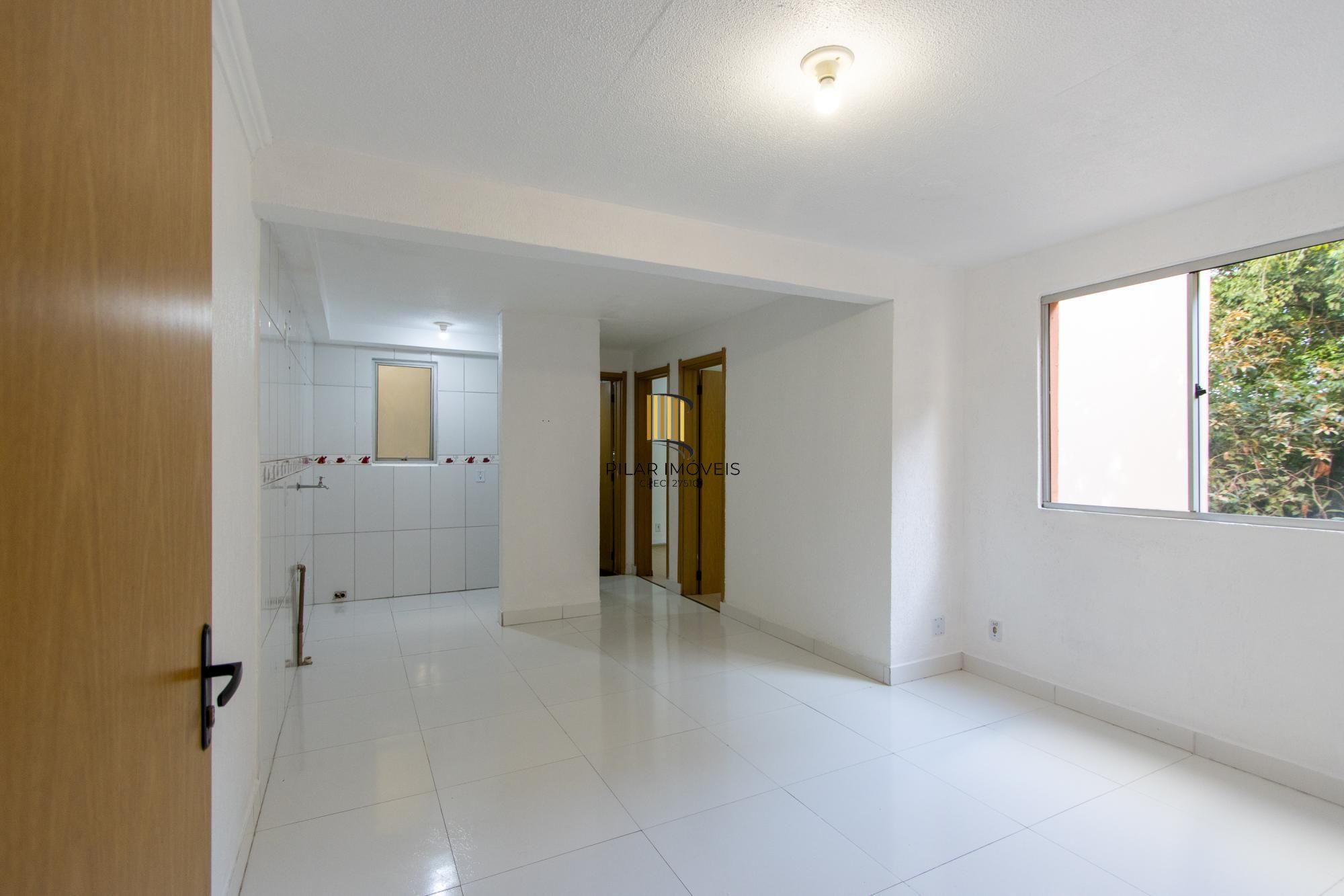 Apartamento reformado, 2 dormitórios, 1 vaga - Pilar Imóveis