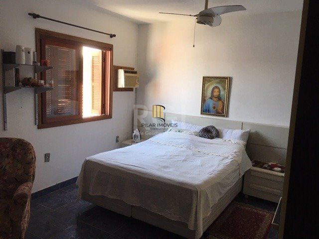Casa para Venda - 140m², 3 dormitórios, 2 vagas - Hípica