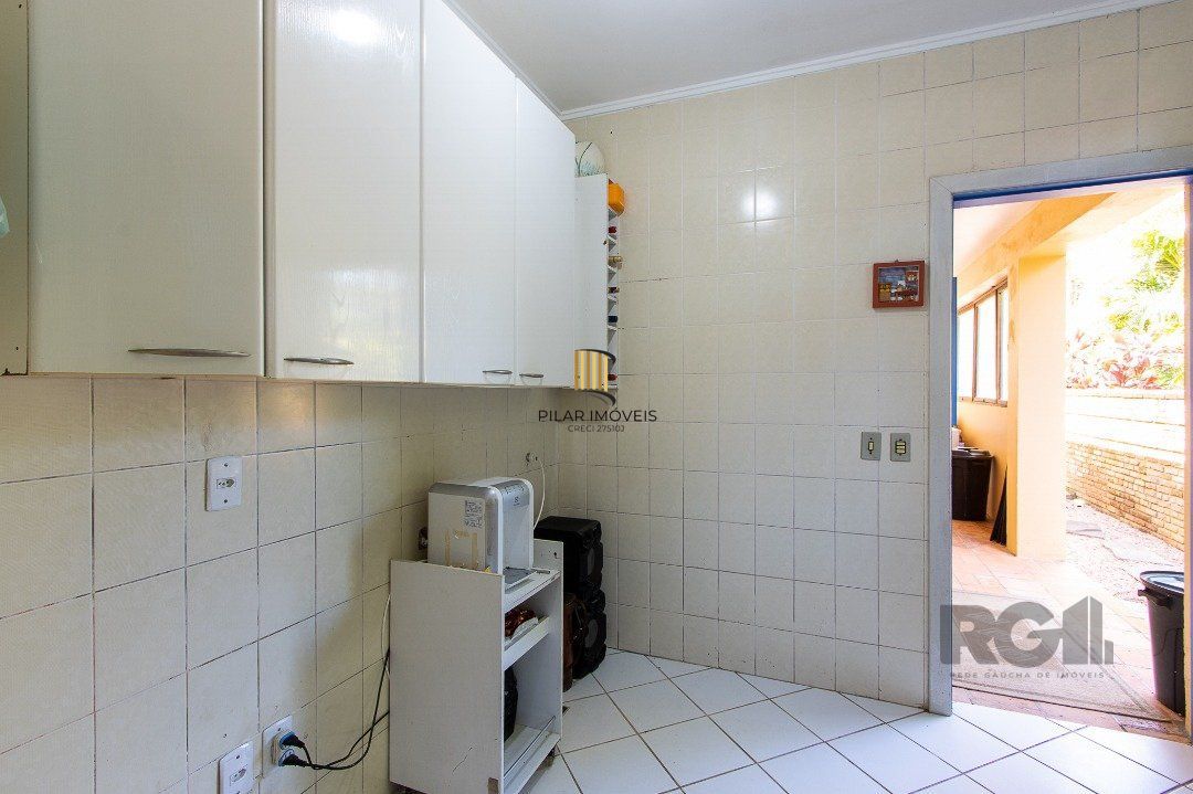 Casa 4 dormitórios no bairro Jardim Isabel