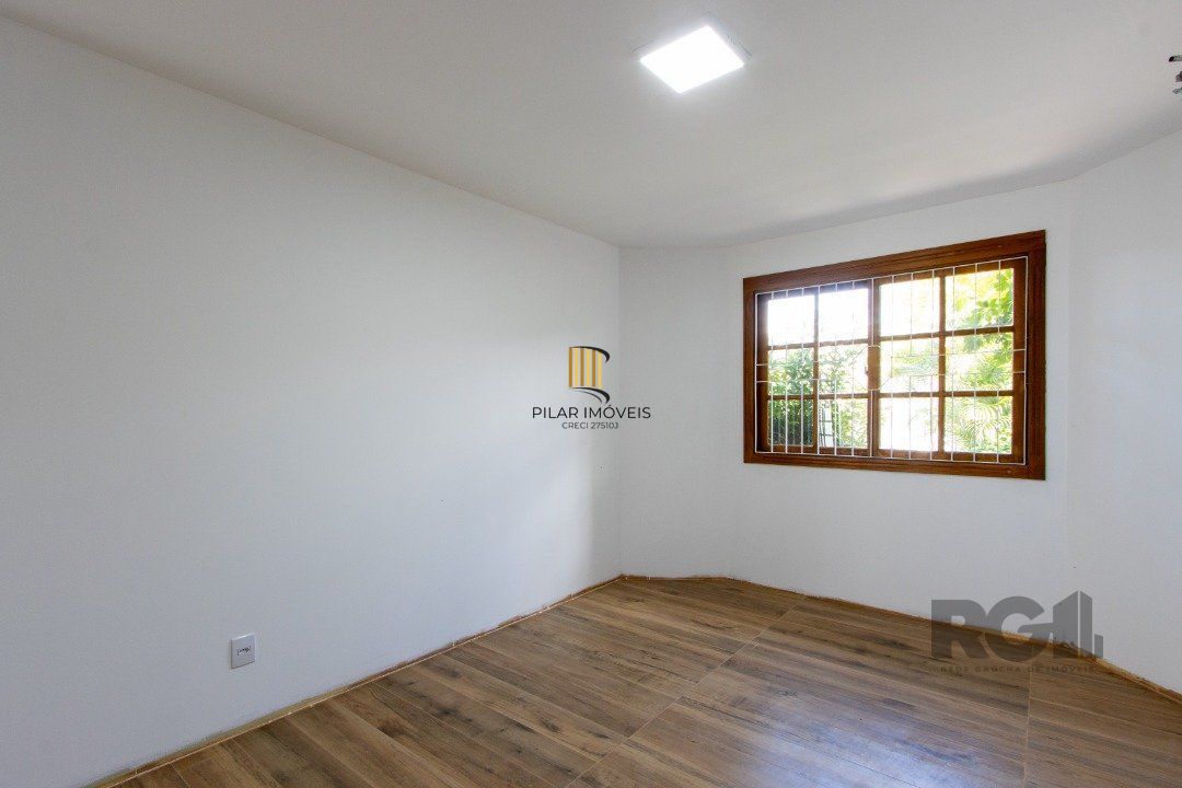 Casa 3 dormitórios no bairro Ipanema