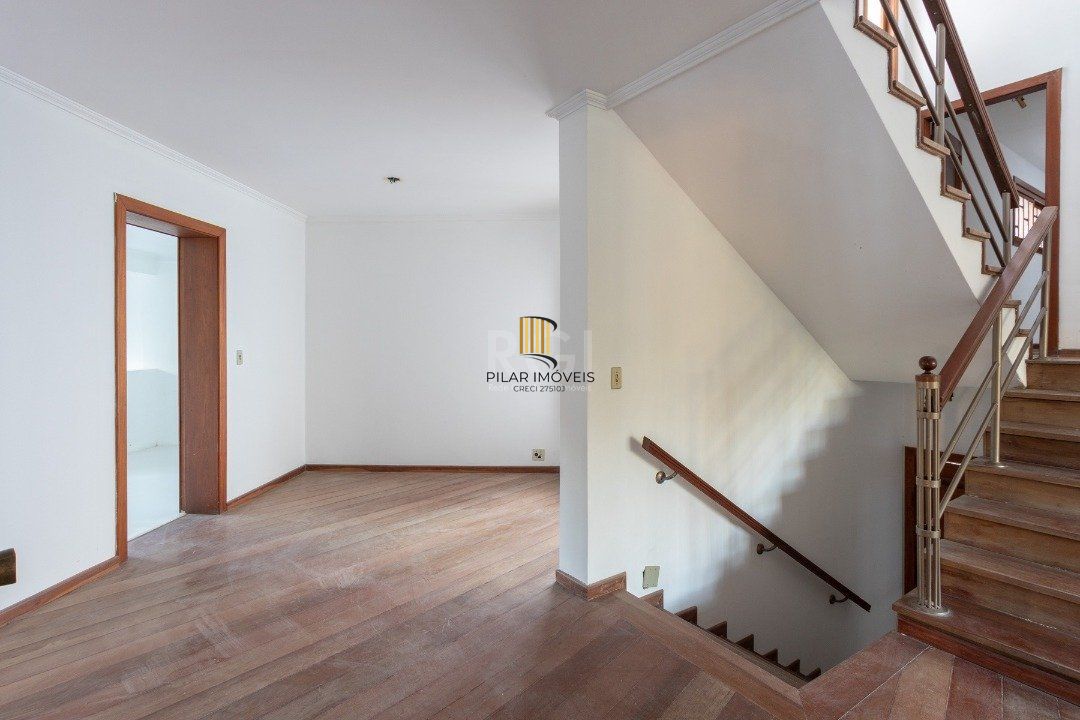Casa para Venda - 558.14m², 4 dormitórios, sendo 4 suites, 6 vagas - Jardim Isabel