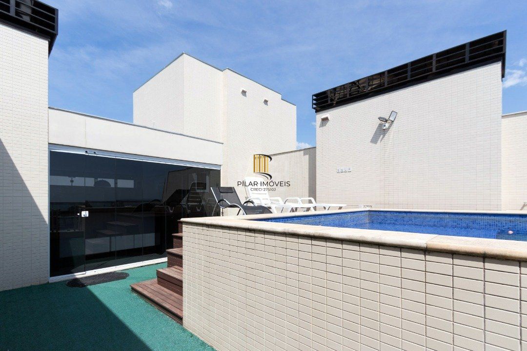 Cobertura para Venda - 319.17m², 3 dormitórios, sendo 3 suites, 4 vagas - Cristal