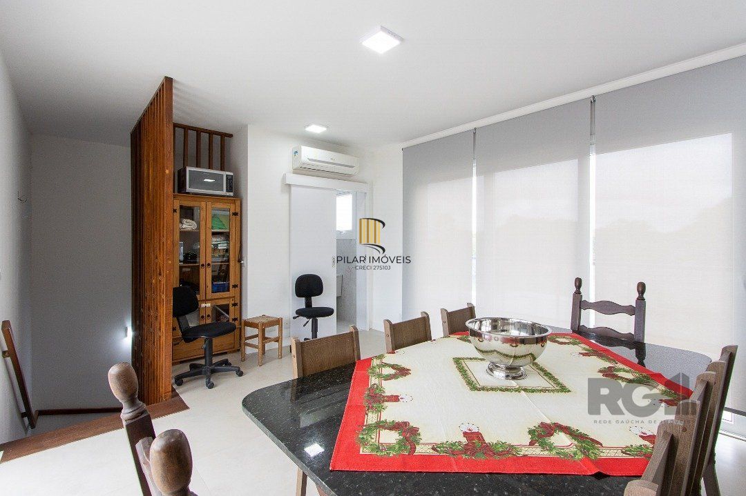 Casa de Condomínio 3 dormitórios no bairro Vila Assunção