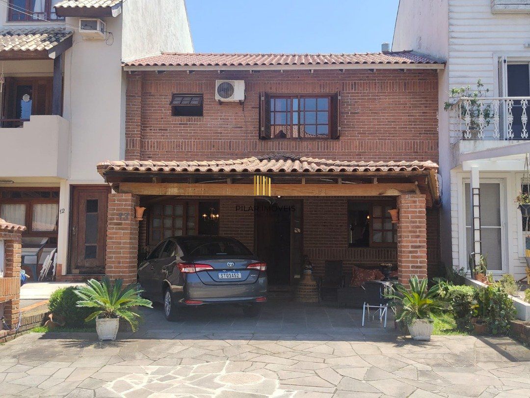 Casa de Condomínio 3 dormitórios no bairro Cavalhada