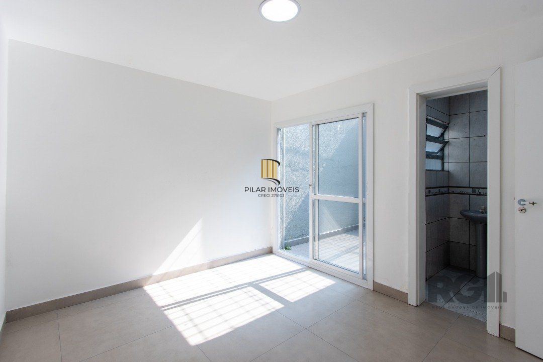 Casa 3 dormitórios no bairro Cidade Baixa