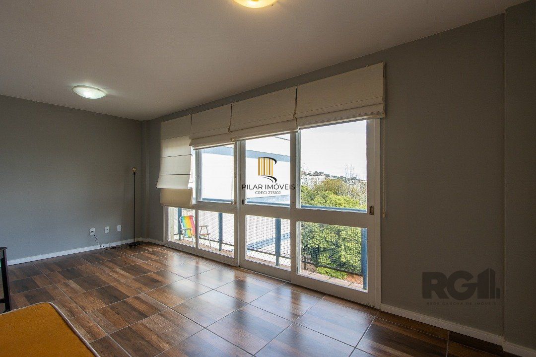 Apartamento com 3 dormitórios na Rua Dr. Barcelos