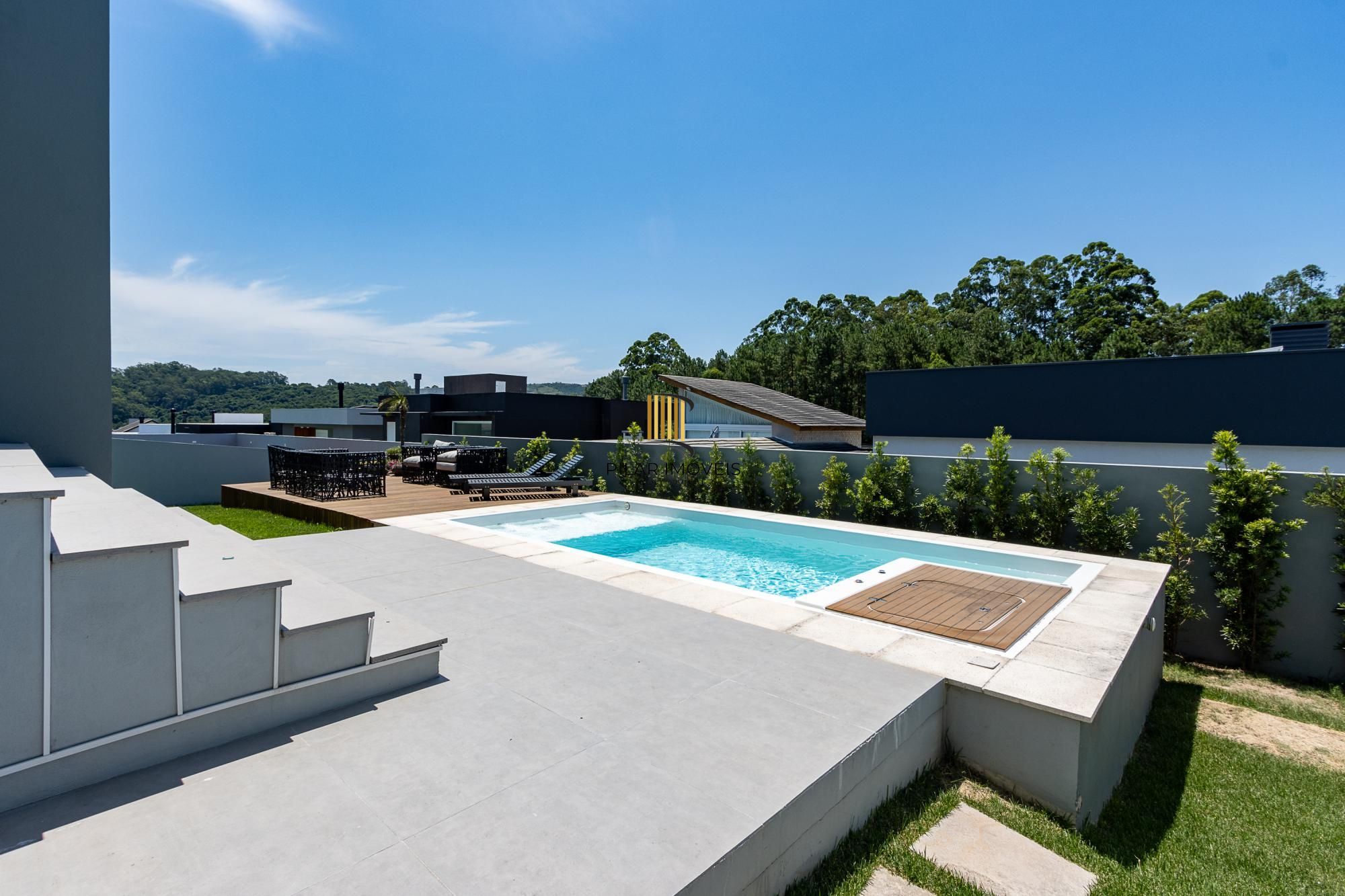 Casa de Condomínio 4 dormitórios no bairro Vila Nova