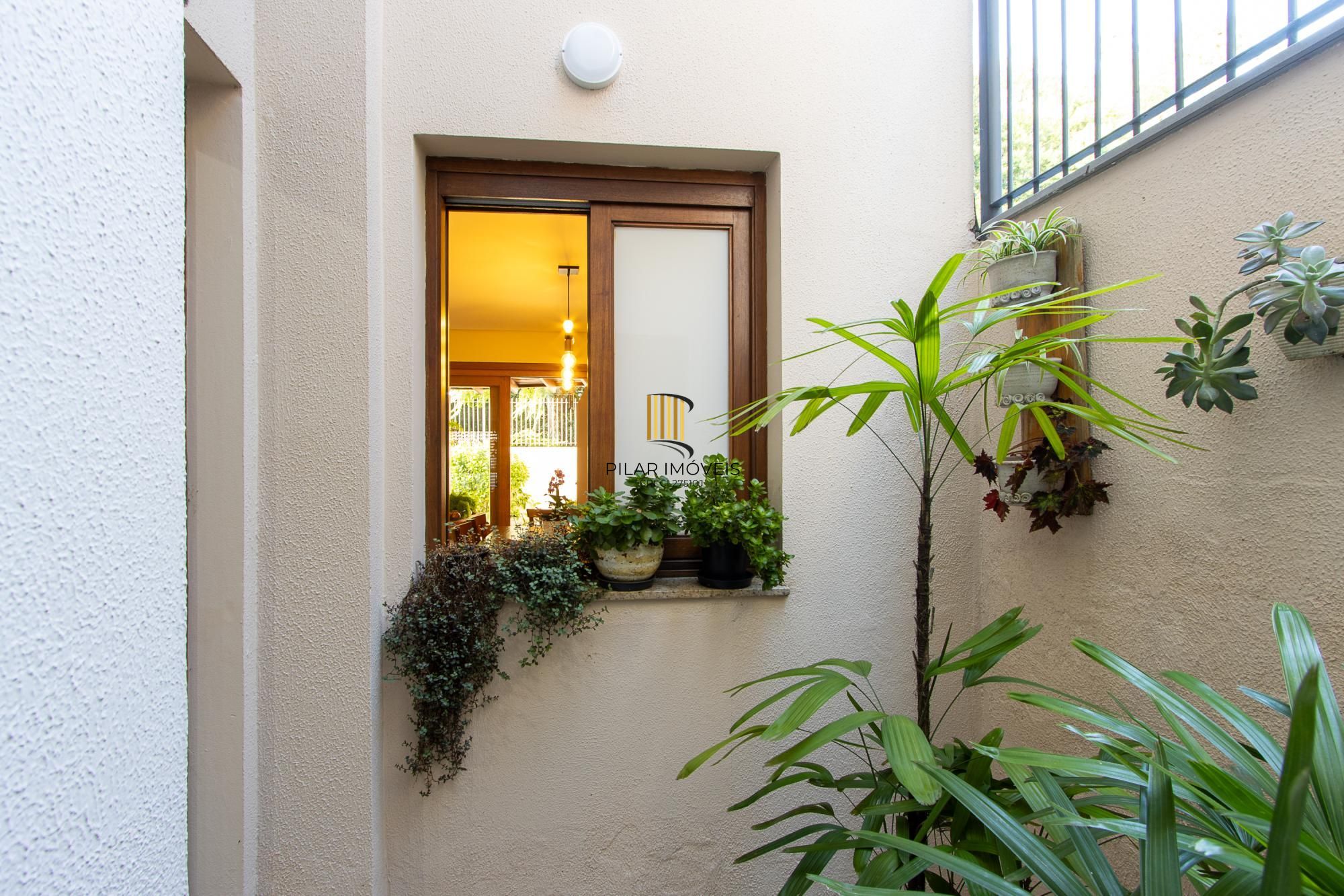 Casa para Venda - 197.03m², 3 dormitórios, sendo 1 suites, 2 vagas - Vila Assunção