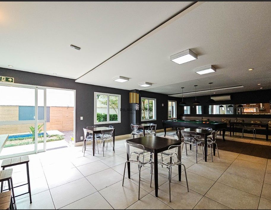 Excelente apartamento com dois sendo suite , duas vagas ,semi mobiliado