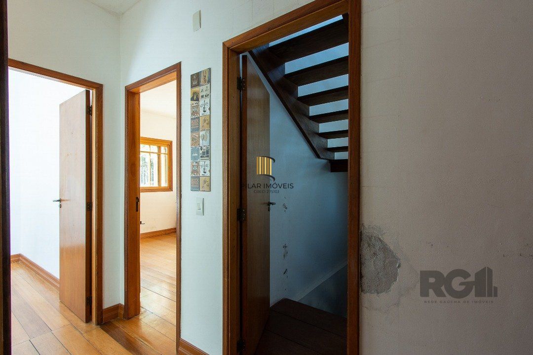 Casa para Venda - 380m², 4 dormitórios, sendo 1 suites, 4 vagas - Vila Assunção