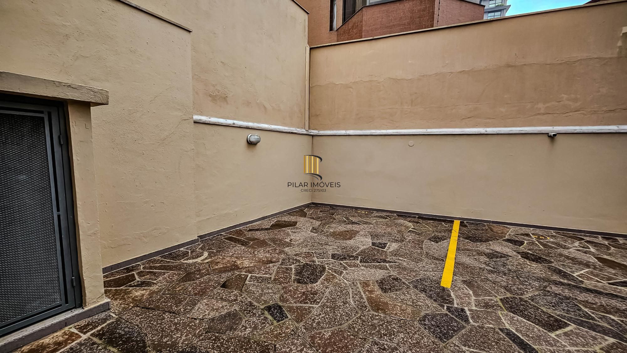 Cobertura 4 dormitórios no bairro Auxiliadora
