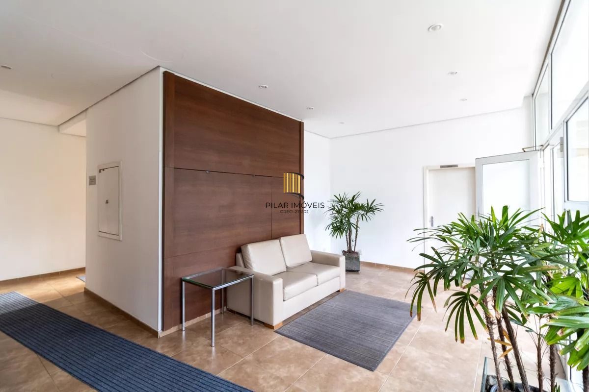 Apartamento à venda com 70m², 2 quartos e 1 vaga no bairro Jardim Botânico