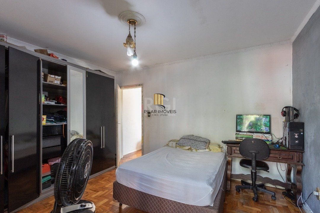Casa para Venda - 280m², 3 dormitórios, sendo 1 suites, 2 vagas - Nonoai