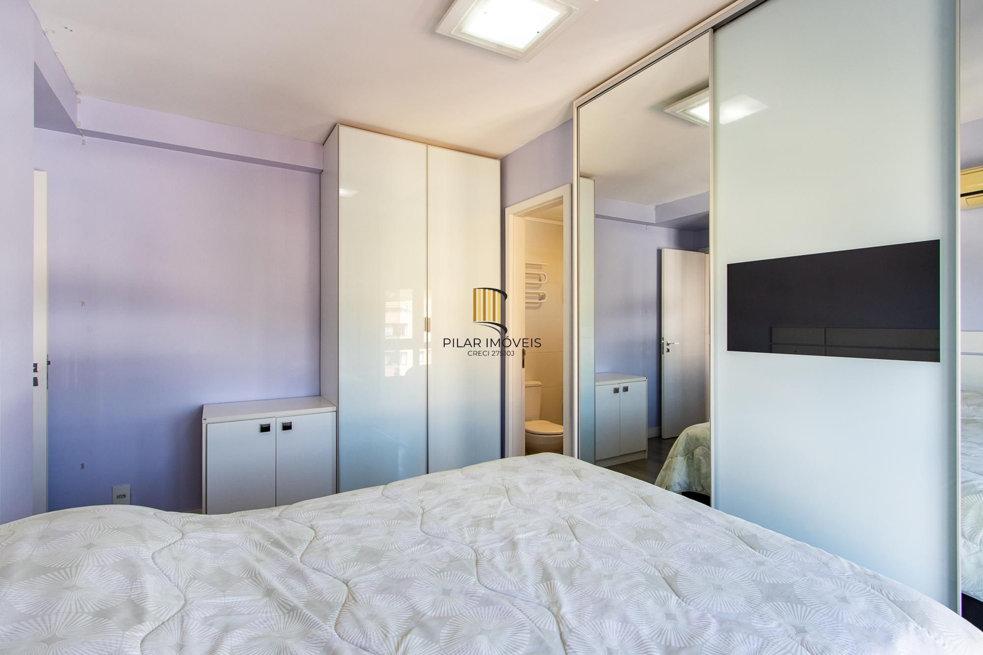 Apartamento com 2 quartos e 65m² à venda em Tristeza, Porto Alegre.